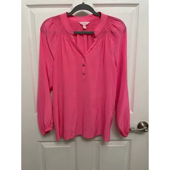 Lilly Pulitzer Size Small Elsa Top Hot Pink 100% Silk Smocked Blouse - Picture 2 of 5